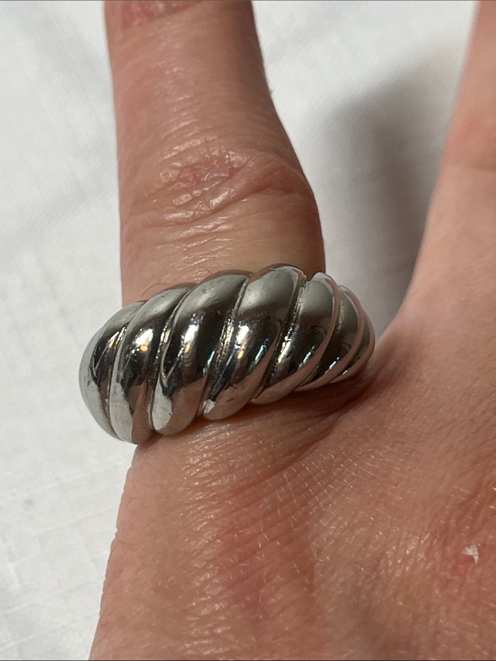 Dyrberg Kern Polished Twisted Ribbed dome ring "croissant" style
Size 6
Stamped